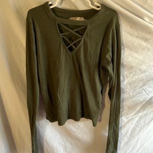 Hollister xs long sleeve crop top